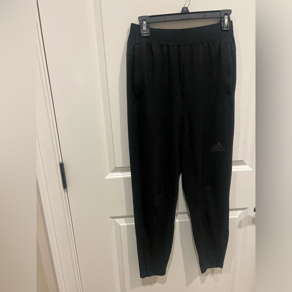 Adidas joggers- small